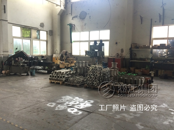 工厂通知：中秋节放假三天，橡胶接头车间、其他车间齐停工