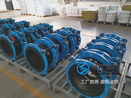 【参观】总供冷规模达40万冷吨的集中供冷系统 【参观】总供冷规模达40万冷吨的集中供冷系统