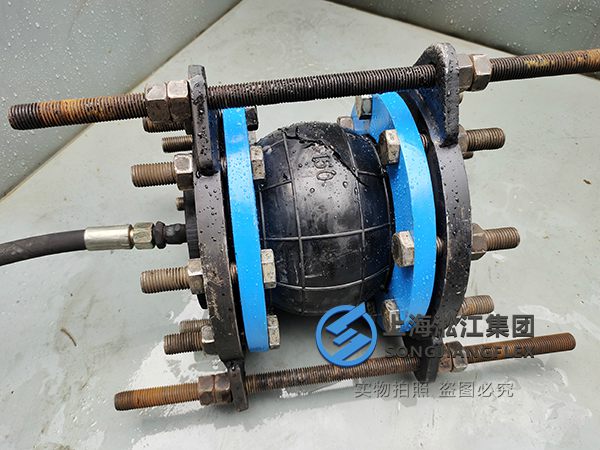 DN150橡胶接头爆破试验 通过美国ABS船级社检测 DN150橡胶接头爆破试验 通过美国ABS船级社检测